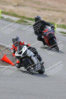 media/Mar-05-2023-TrackXperience (Sun) [[a95d40e56a]]/Group 2/session 2 turn 4/